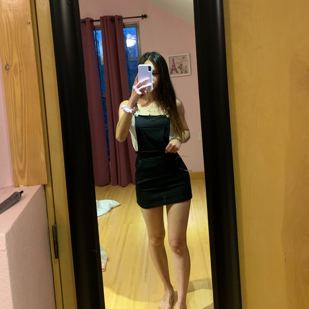 Black Bodycon Dress